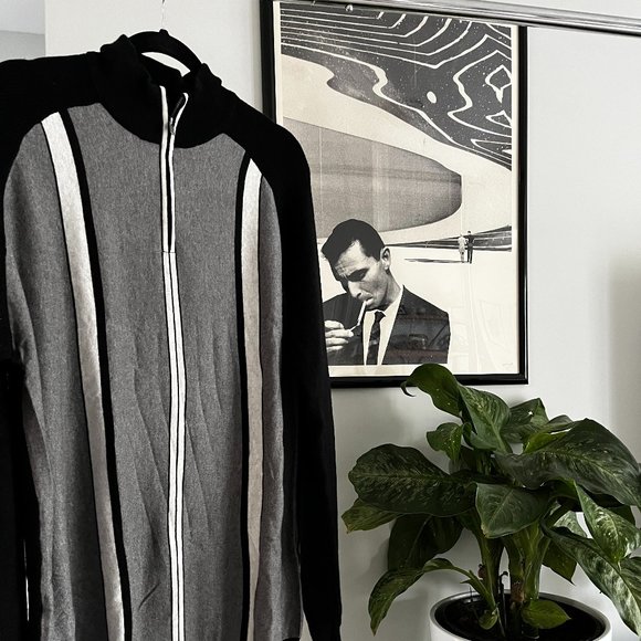 RW&CO 1/4 Zip Sweater - Picture 1 of 2